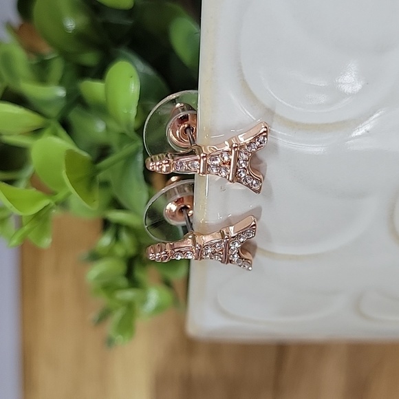 Eiffel Tower Shimmer Stud Earrings, rose gold - Picture 5 of 7